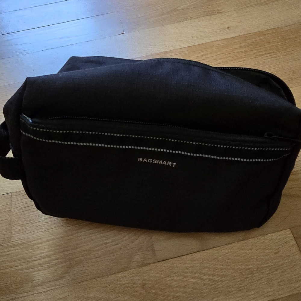 Bagsmart Mens Toiletry Bag